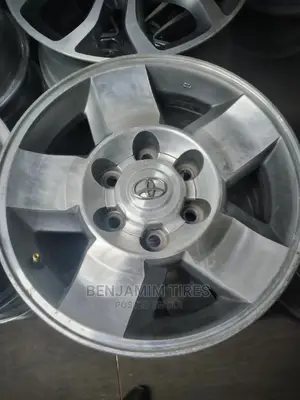 Original Rims Set Sizes 16 Inch 6 Holes.