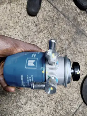 Hand Pump Isuzu D-Max.