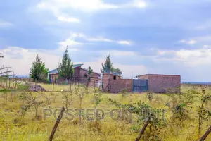 Magnificent Plots for Sale^En
