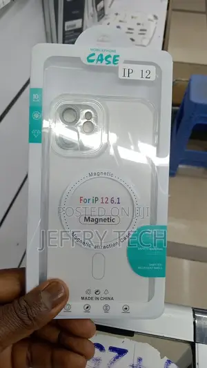 Clear Magnetic Case for iPhone 12/12 Pro 6.1 Mag-Safe