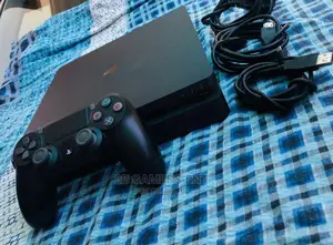 Play Station 4 , Mint Condition