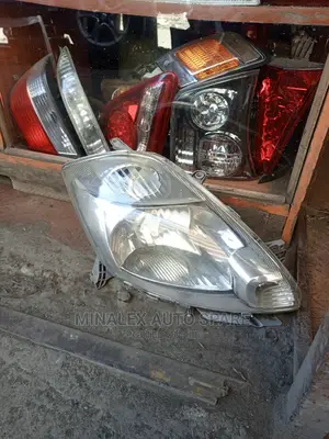 Headlights Passo Old Model