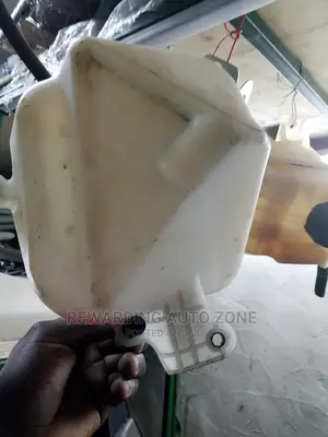 Axio 209 Coolant Bootle.