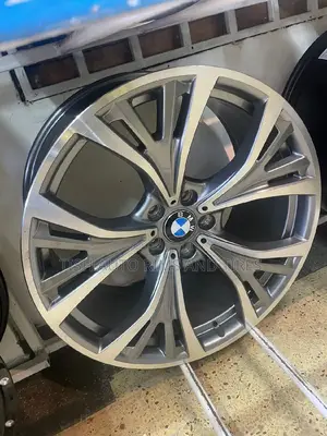 Brand New 21 Inch BMW Rims Set