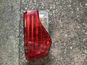 Toyota Avensis 2014 Saloon Backlight