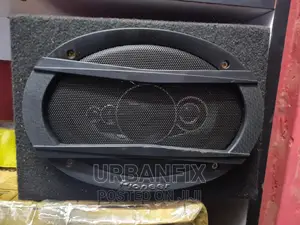 Pioneer 650 Watts Single Midrange Speaker in Cabinet