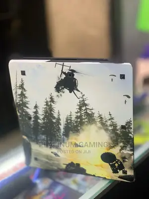 Playstation 4 Slim