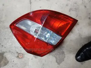 Honda Fit 2010 Backlight.