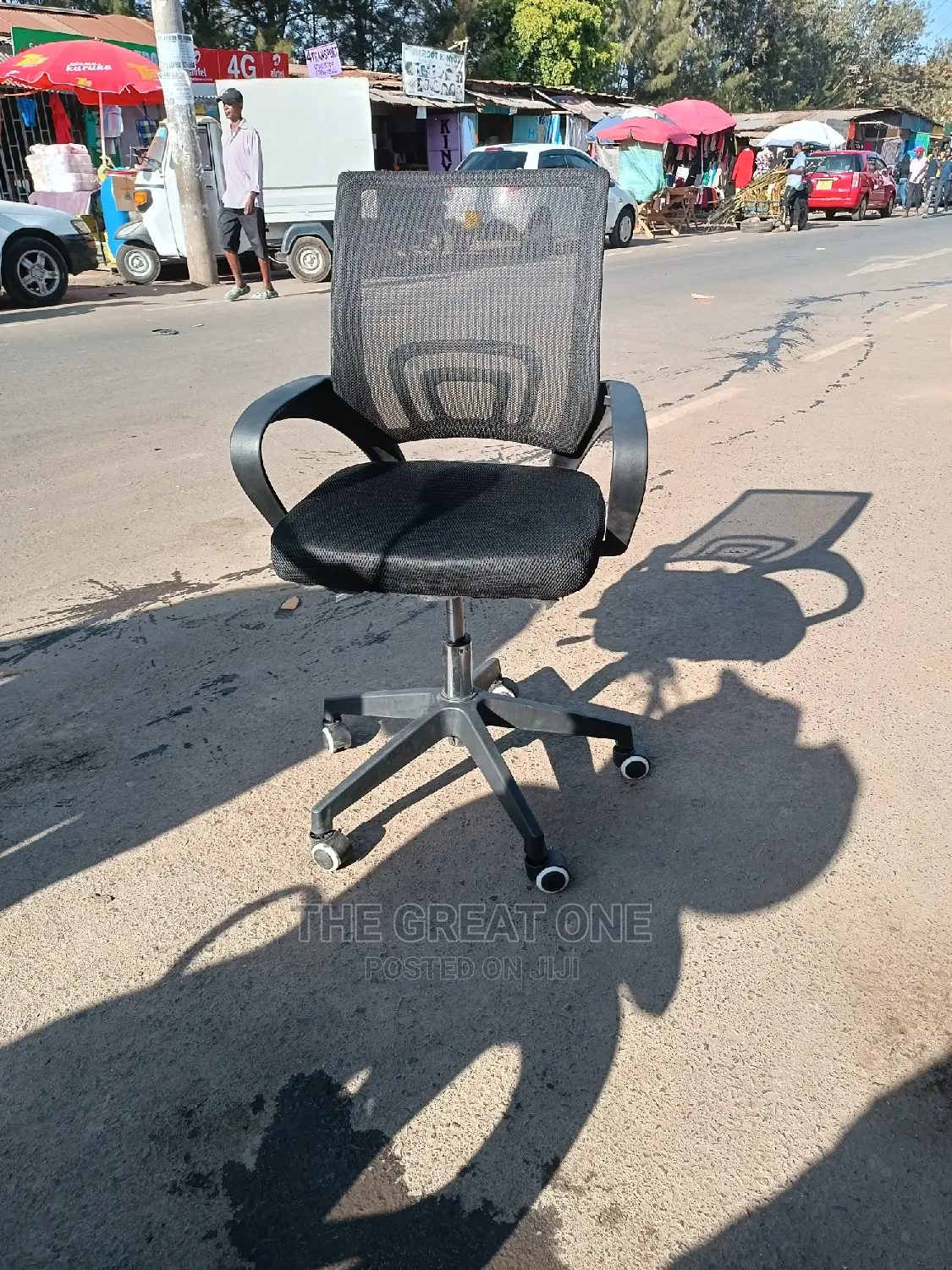 Office Desk: Office Table