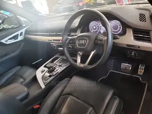 Audi Q7 2017 Matt Black