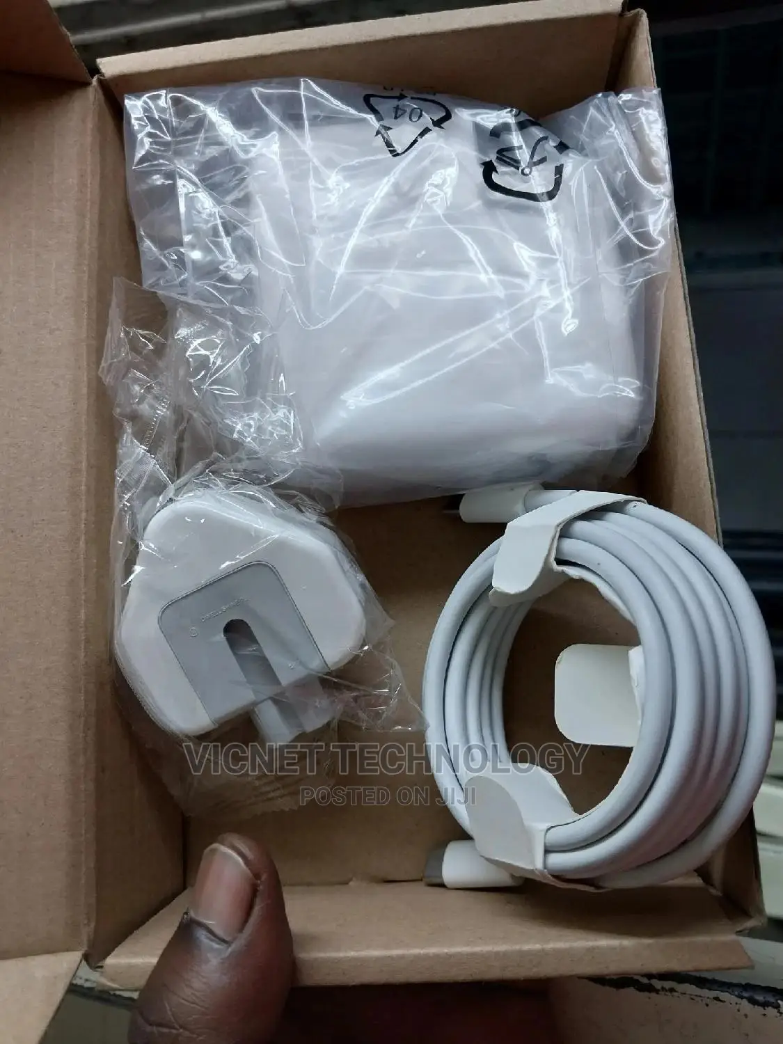 Macbook Air / Macbook PRO Type C Chargers