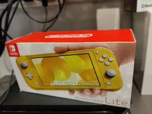 Nintendo Switch Lite (Yellow)