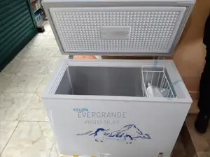 219 Litres Icecool Chest Freezer