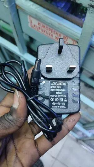 Adaptor Ac Dc.