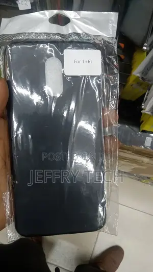 Oneplus 6T Silicone Protective Case