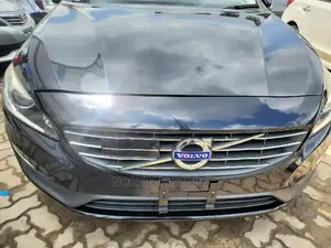 Volvo V60 2015 Matt Black