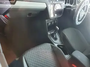 Volkswagen Tiguan 2017 Silver