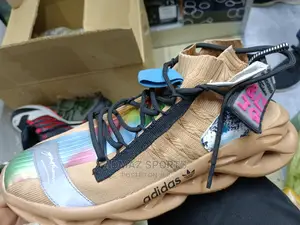 Sneakers 001trend