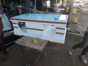 Morden Coffee Table