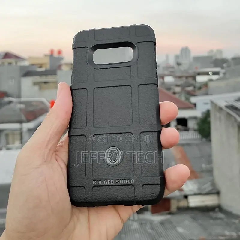 Samsung Galaxy S10e - Rugged Shield Armor TPU Soft Case
