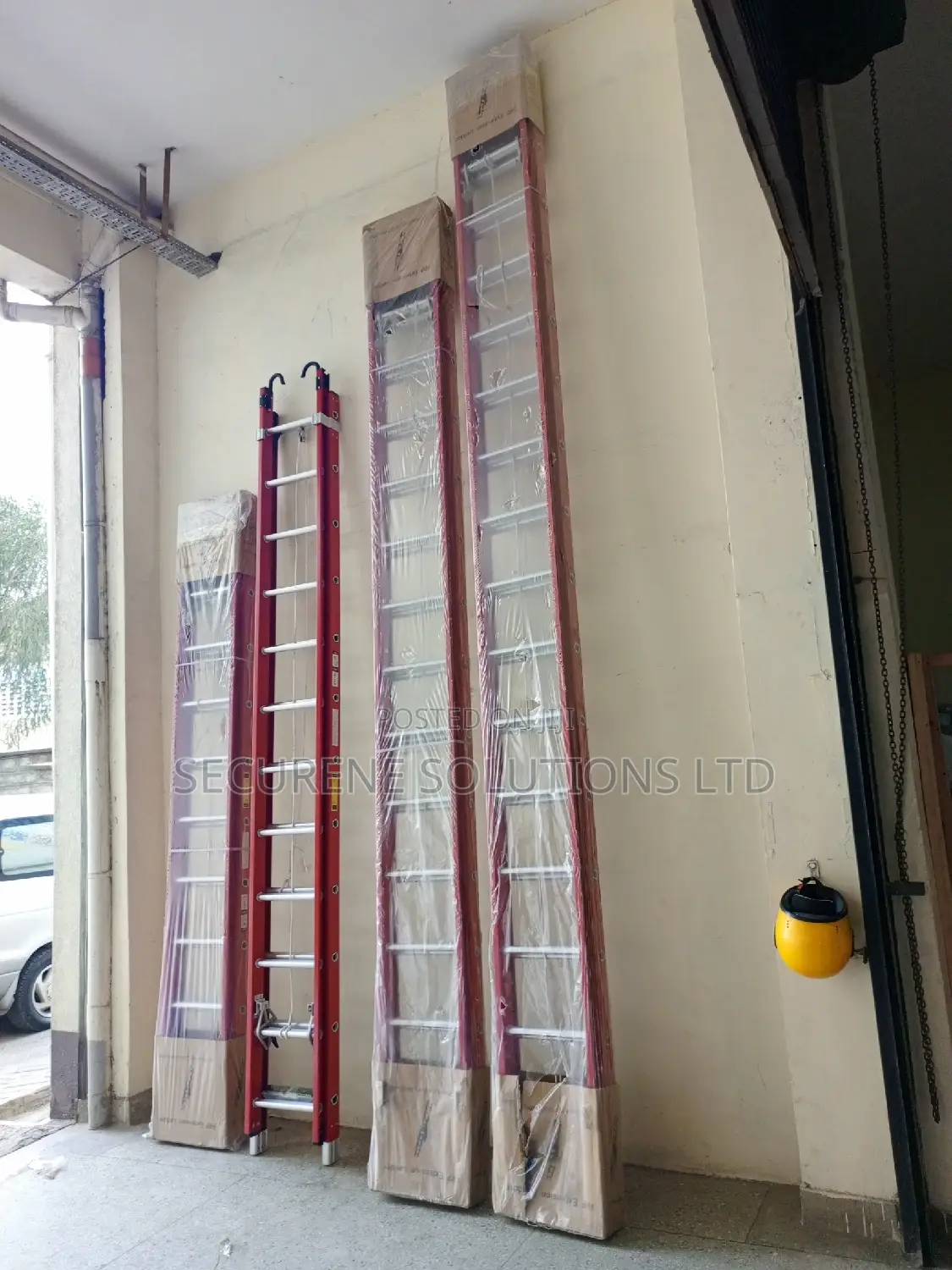 24ft Fibre Glass Double Extension Ladders