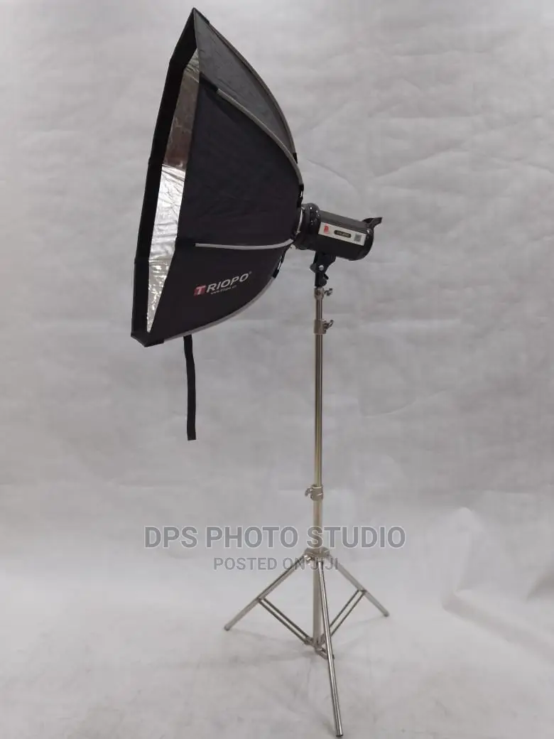 Godox 55cm Octagon.