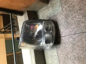Suzuki Every 2015 Headlight