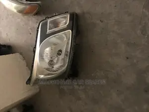 Daihatsu Move 2012 Headlight