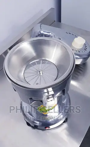 Commercial Juicer Machine Available