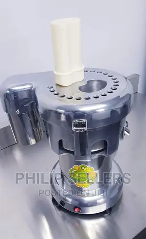 Commercial Juicer Machine Available