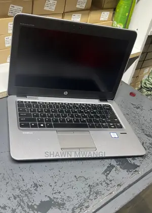 Laptop HP EliteBook 820 G3 8GB Intel Core I5 HDD 256GB
