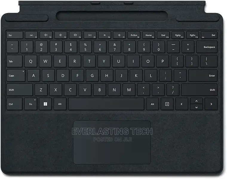 Microsoft Surface Pro 8 / X Signature Keyboard, Black