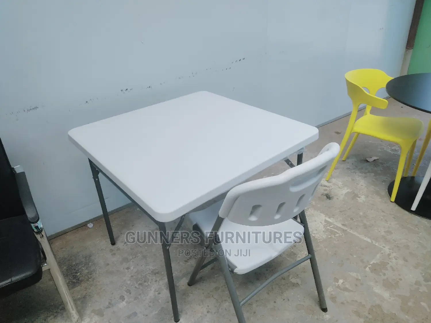 Foldable Table and Chair
