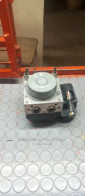 Suzuki Alto 2012 Abs Module.