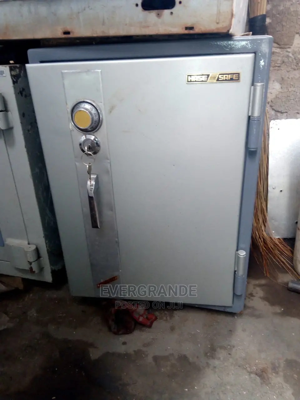 Fire Resistant Safe With Key and Combination Number.