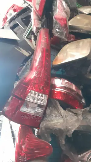 Honda Crv Re4 Taillight/Backlight