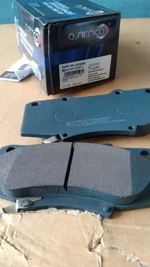 Toyota Hilux Vigo Genuine Asimco Brake Pads KD2389.