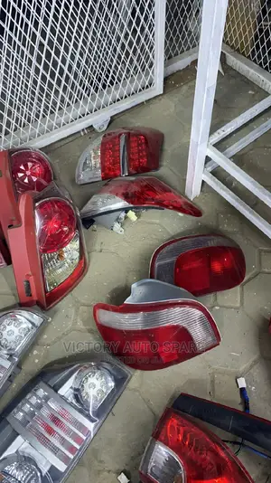 Vitz Backlight/Taillight 2005/2006