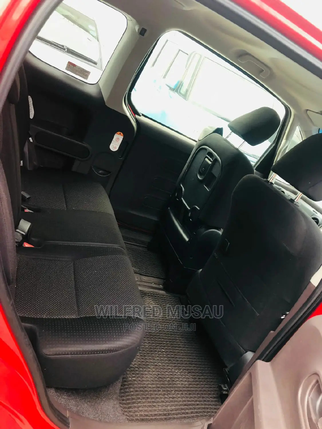 Toyota Spade 2015 Red