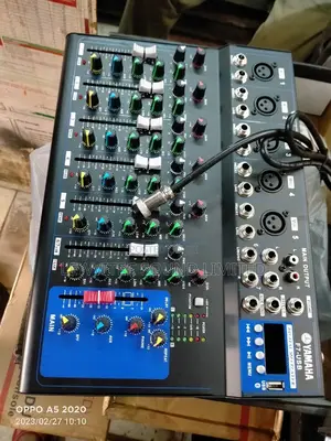Yamaha Plain Mixer F7 Usb