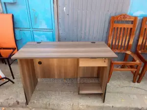 Executive 1.2 Mtrs Office Desk