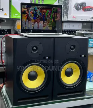KRK M8 Rokit 8 Professional Bi-Amp 8" Powered Studio Monitor