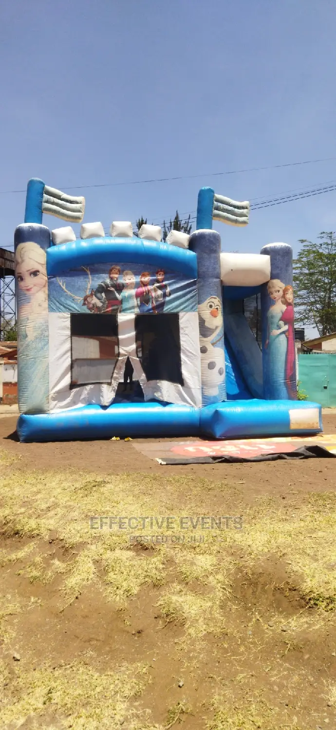 Bouncing Castle ,Trampolines for Hire