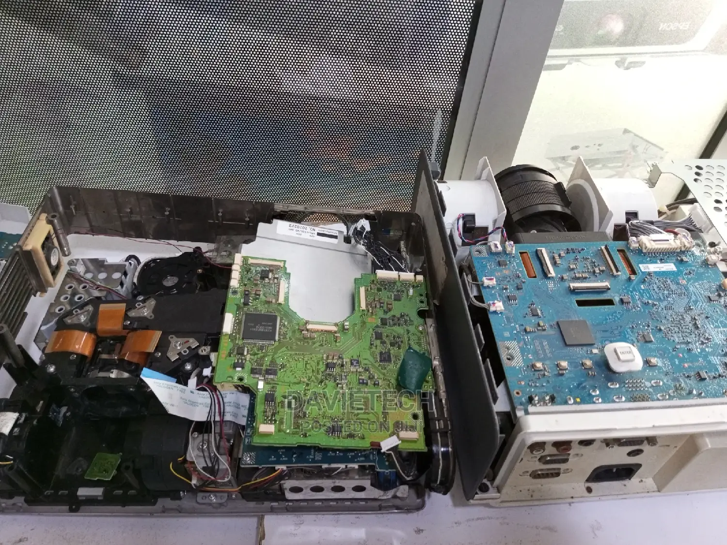 Projectors Repairs 