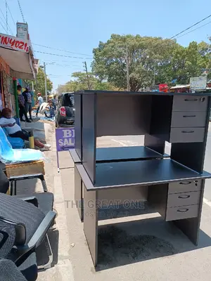 Office Desk (Dark Grey)