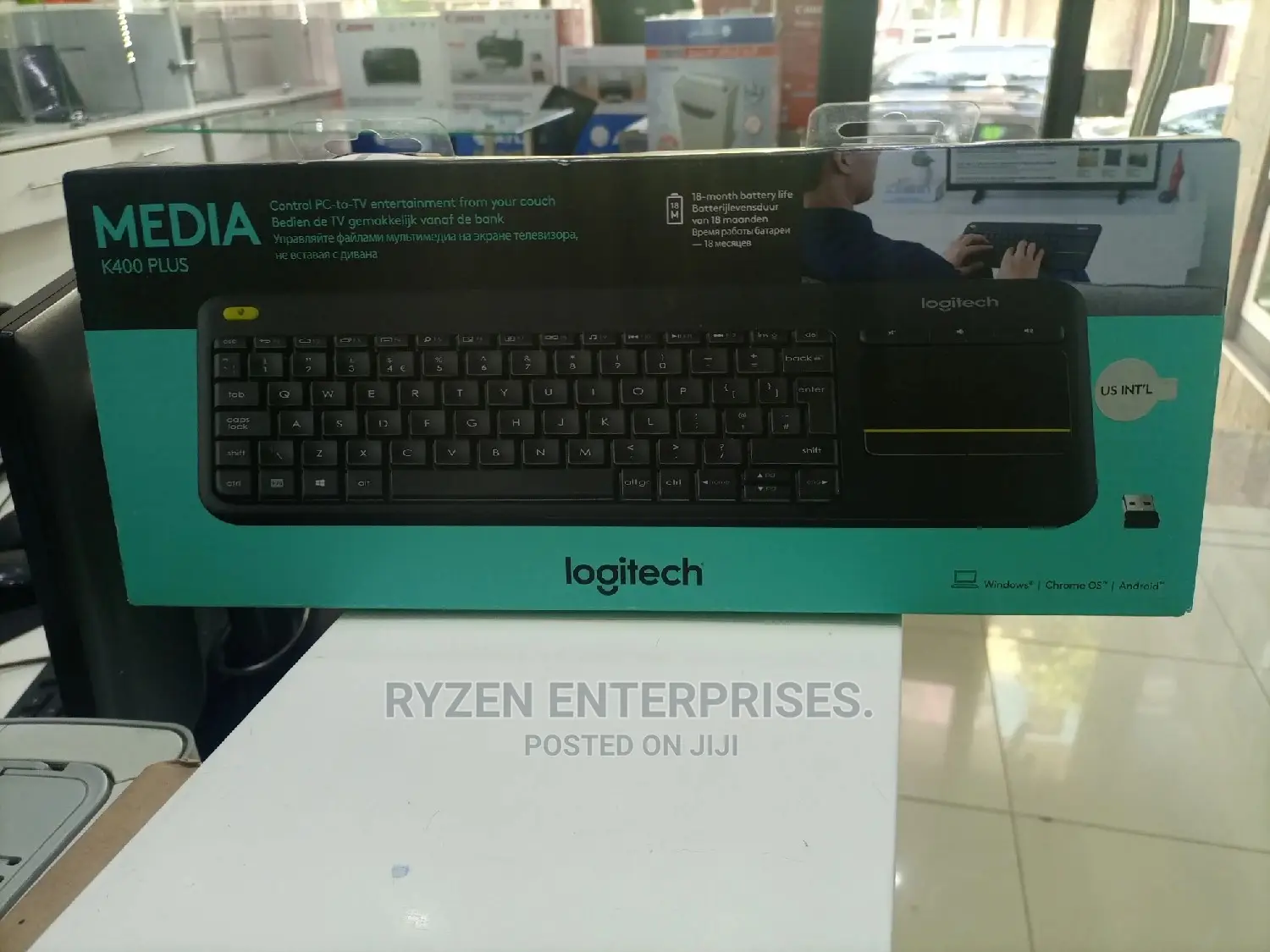 Logitech PLUS Smart Keyboard