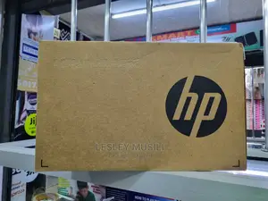 New Laptop HP Envy X360 8GB Intel Core I7 SSD 512GB