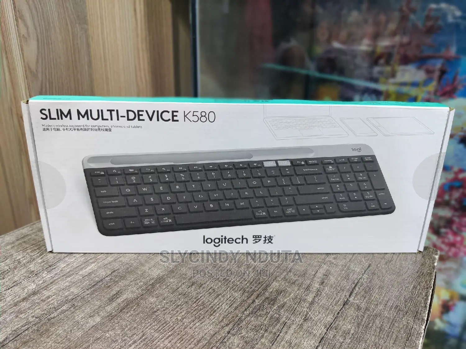 Logitech Slim Multi Device (Black)