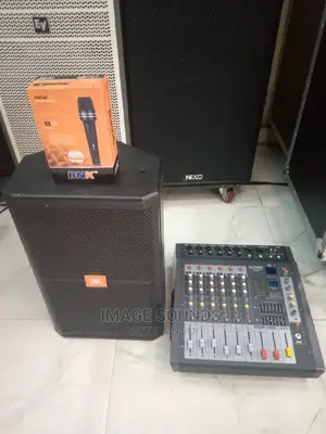 Jbl 12" Speaker With Mixer and Microphone