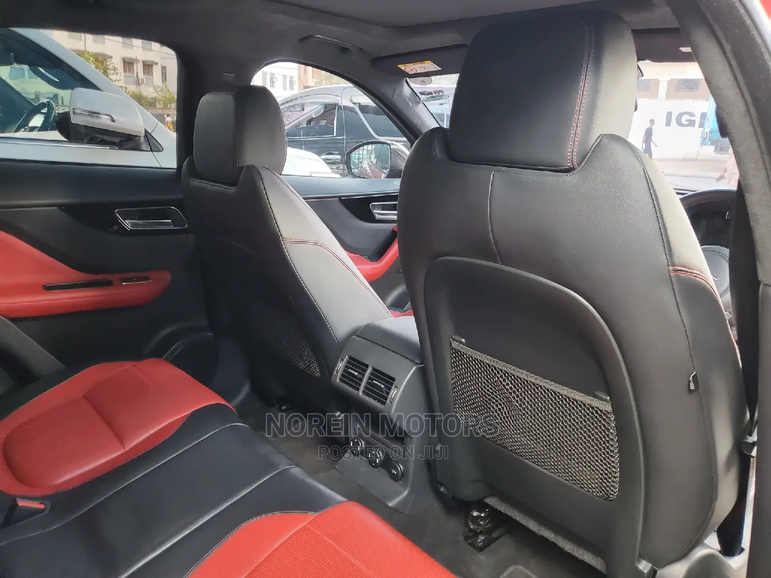 Jaguar F-Pace 2017 Red